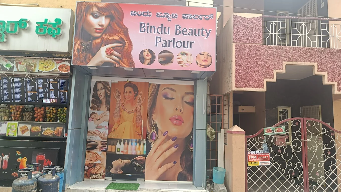Exterior of Bindu Beauty Parlour in HSR Layout