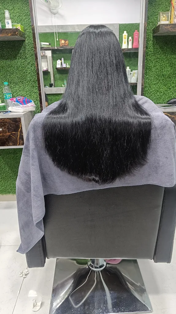 Hair service result with smooth curls