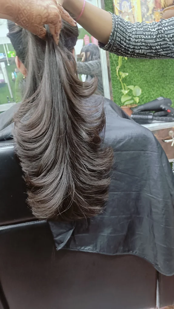 Hair styling work at Bindu Beauty Parlour